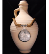 Collier pendentif Nomade fait main de style ethnique chic tribal fabriqué en soie de sabra et métal argenté en beige
