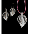 Pendientes peruanos en filigrana de plata con diseño de hoja de corazón