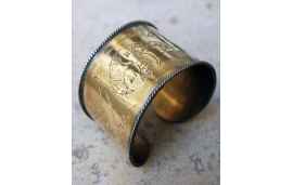 Artisanal jewellery: hand engraved wide copper cuff bracelet