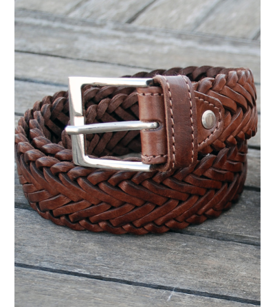 Cinturón de cuero marrón trenzado en piel genuina con hebilla plateada