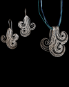 Handgefertigter filigraner Anhänger "Welle" aus oxidiertem silber & Natursilber kombiniert mit passenden filigranen Ohrringen