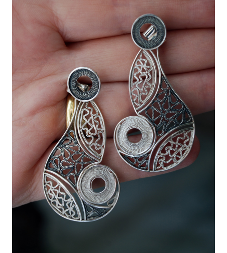 Chandelier earrings: abstract design filigree earrings in natural and oxidized silver