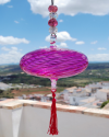 Boule de verre soufflée avec pompon : talsiman, boule de sorcière ou attrape-soleil