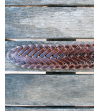 Brauner Damengürtel aus geflochtenem Leder mit gravierter Gürtelschnalle