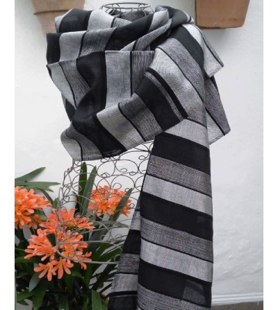 Pashmina chal tejido a mano en rayas de negro, gris y plata